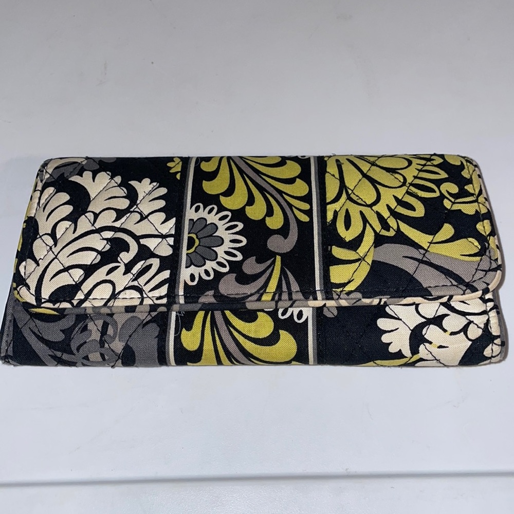 Vera Bradley wallet
